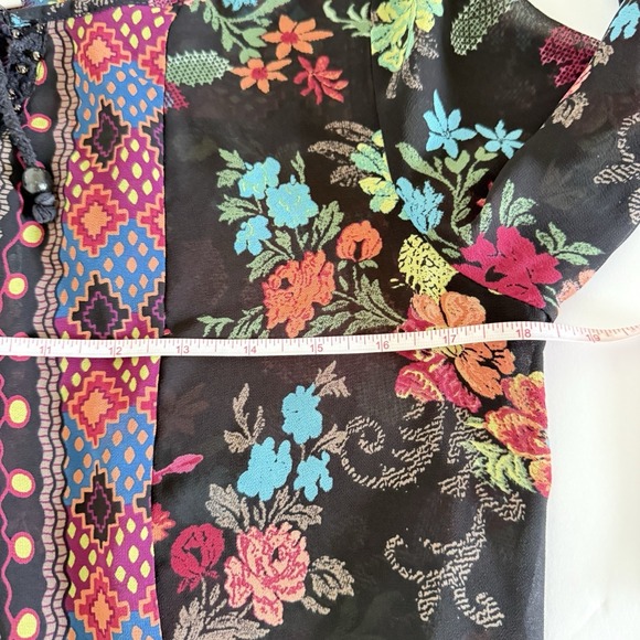Boho Floral Blouse Women Size S Black Long Bell Sleeve Ruched Waist Peasant Top - Picture 9 of 9